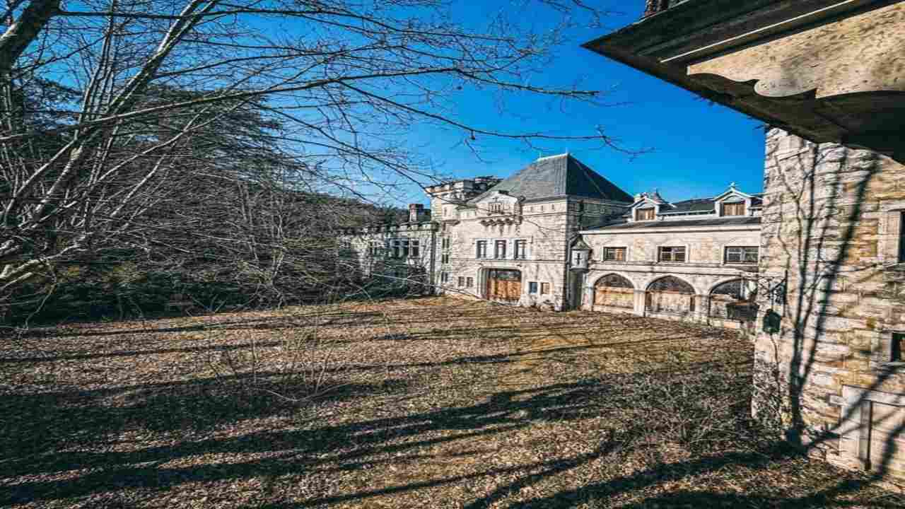 Abandoned Castle