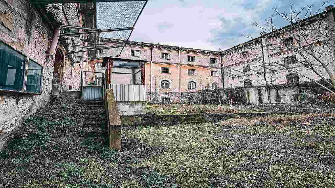 Abandoned High Security Prison in Italy