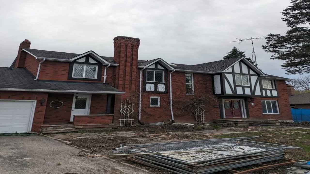 Abandoned Mansion