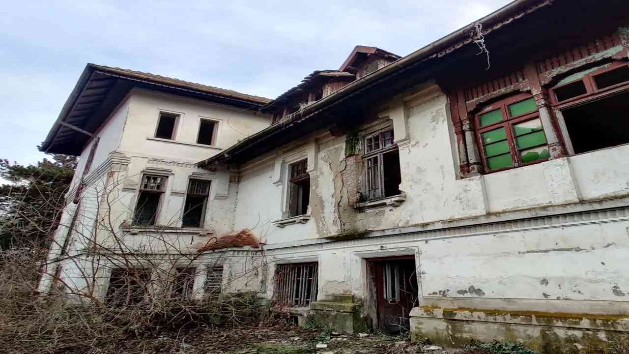 Abandoned Place