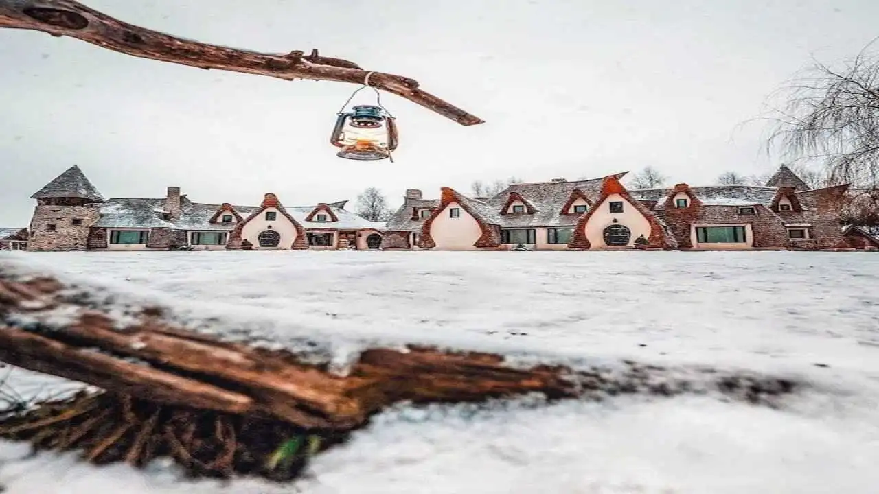 Exploring the Clay Castle of the Valley of the Fairies: A Magical Stay in Romania’s Fagaras Mountains